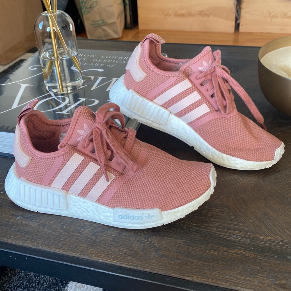 Worn 2 times ADIDAS Rose NMD. W 6, runs .5 big.